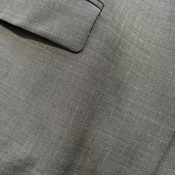 Gray Claiborne Men’s Suit- Size 35 - Picture 8 of 9
